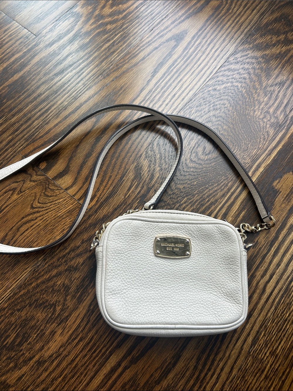 Michael Kors crossbody purse
